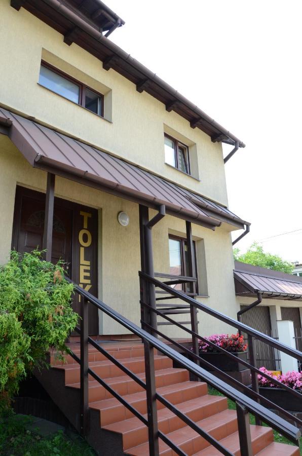 Kwatery Pracownicze Tolek Varsovia Exterior foto