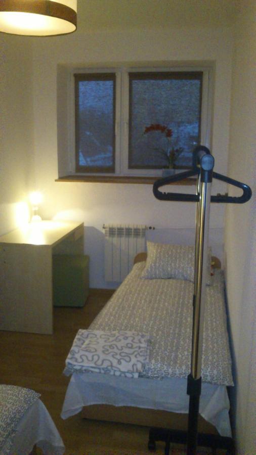 Kwatery Pracownicze Tolek Varsovia Exterior foto